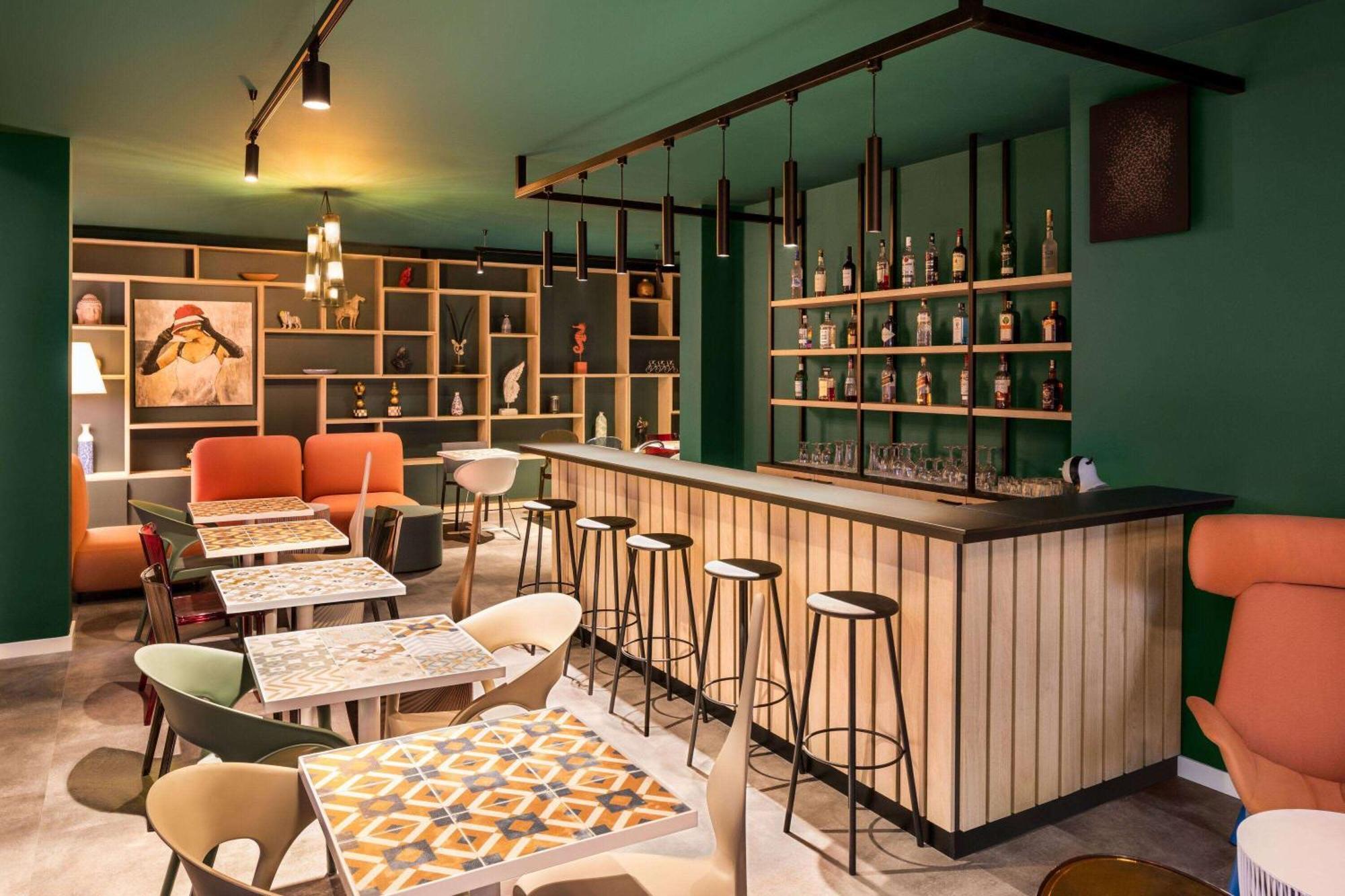 Quadro Hotel, Trademark Collection By Wyndham Saint Julian's 外观 照片